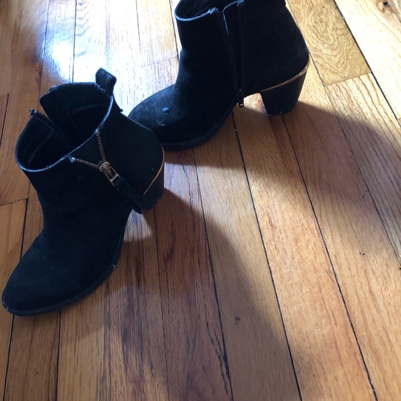 Booties - Picture 5 of 5